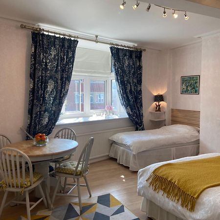 Deluxe Three Bed Bnb In Henley-On-Thames Near Station River & Town Centre Ngoại thất bức ảnh